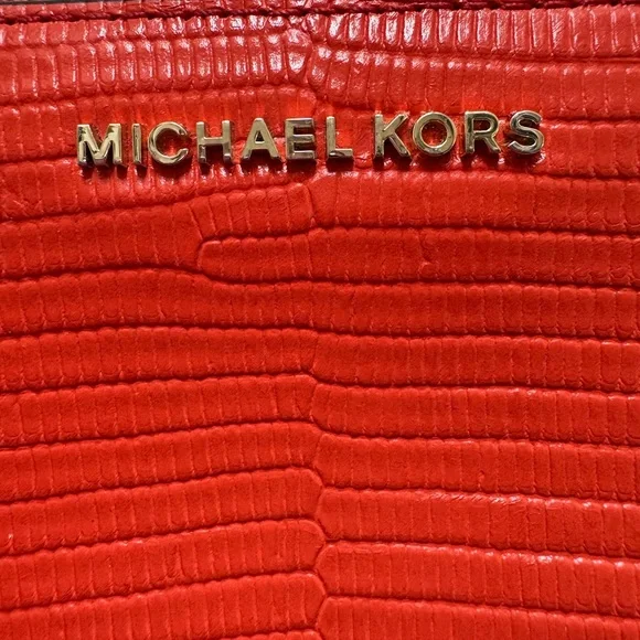 Michael Kors Vibrant Red Textured Wallet - Picture 2 of 7